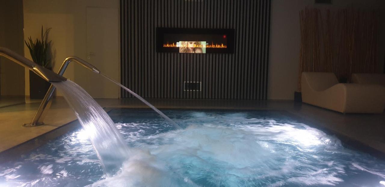 Sunset Suite Spa Staffolo Eksteriør bilde